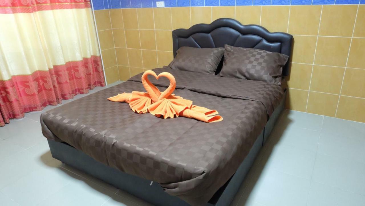 D5 Hotel สาขา มาบโป่ง Chonburi Buitenkant foto